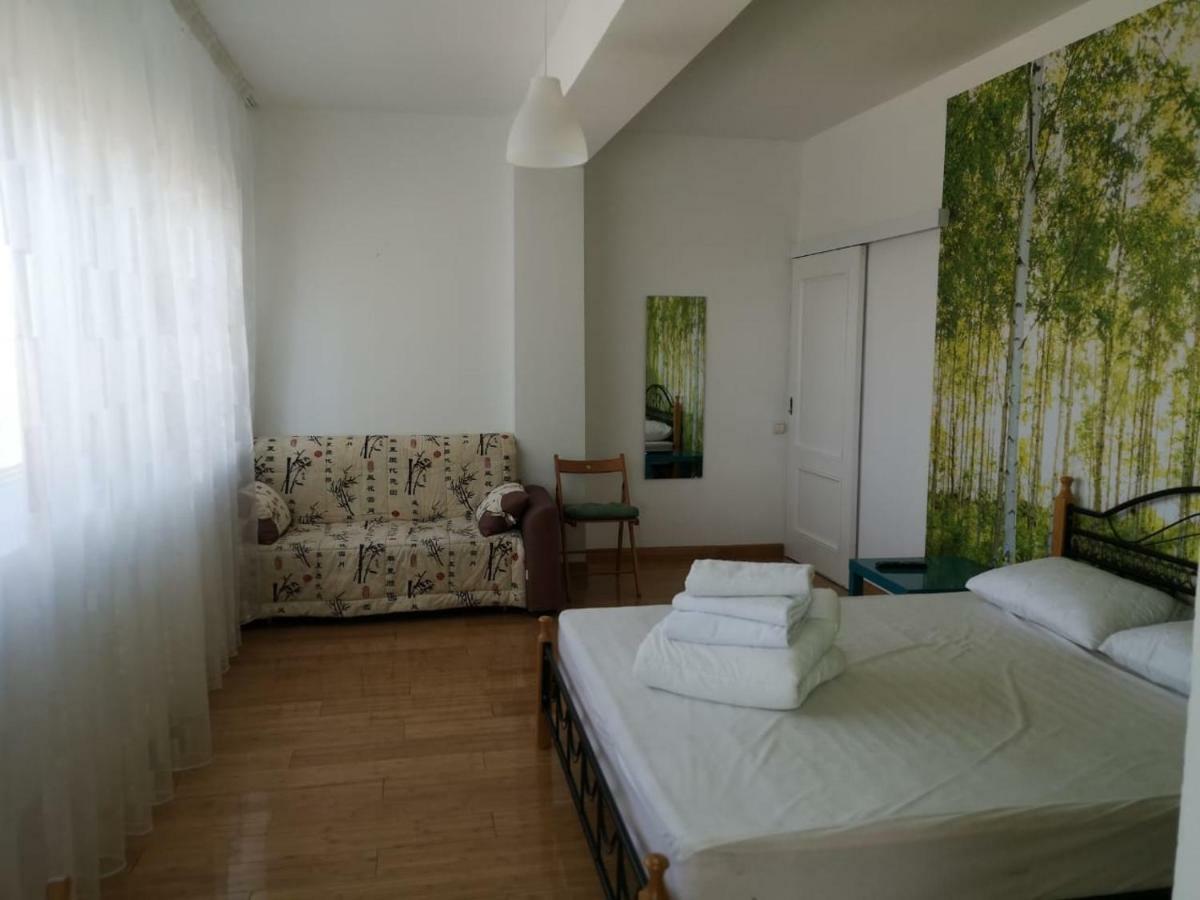 The Place Astana Hostel Eksteriør billede